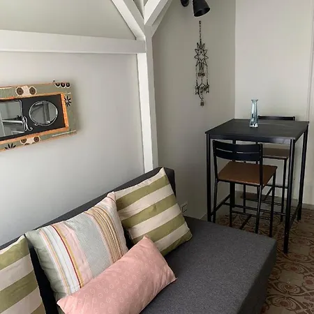 Avaya - Monolocale Soppalcato In Centro Storico Apartamento *
